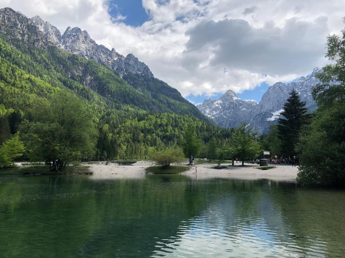 Vila Mojca Apartma Peridot - Center Kranjska Gora Ngoại thất bức ảnh